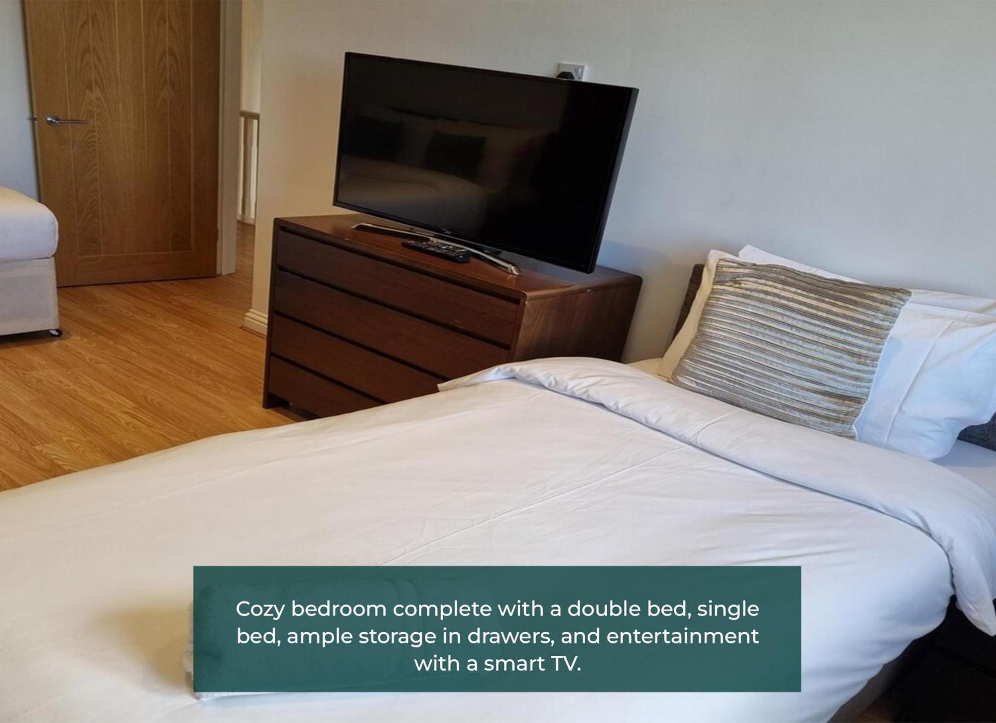 Cliffe Terrace 2Bed 2 Bath Free Parking Space ชาแธม ภายนอก รูปภาพ